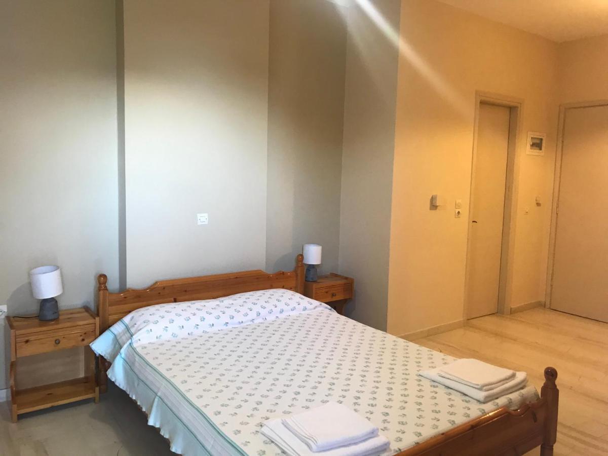 Marinos Studios Poros  Bagian luar foto