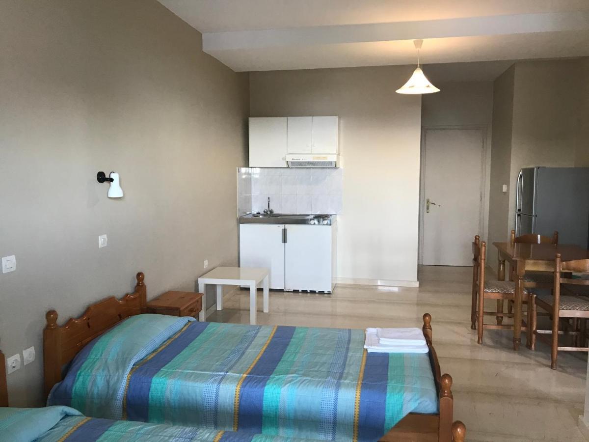 Marinos Studios Poros  Bagian luar foto